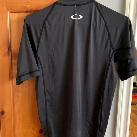 Black O’Neill rash guard - Picture 4 of 4